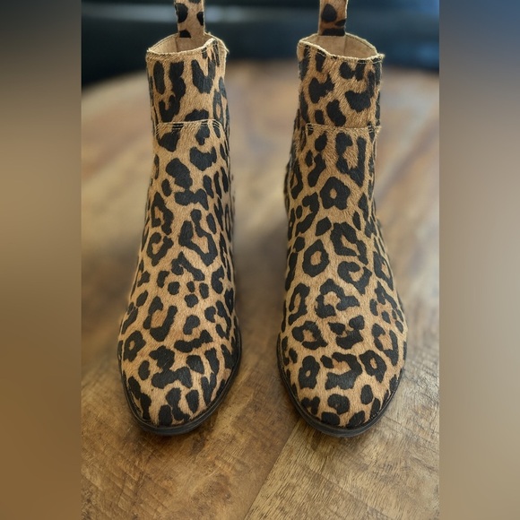 Franco Sarto Richland 2 Leopard Booties, Size 7 - Picture 2 of 5